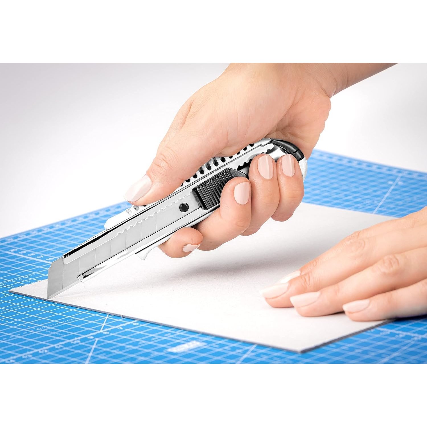 X-Ato de metal Profissional com lâmina 18mm - Dahle 10885